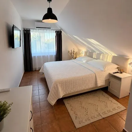 Apartment Munkacsy *